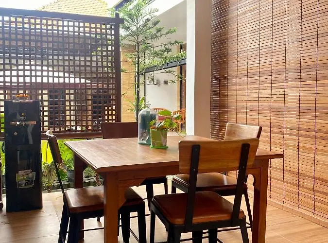 Guest house Goestlie Berawa Canggu (Bali)