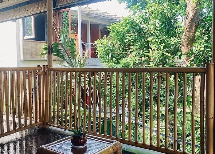 Goestlie Berawa Guest house Canggu (Bali)